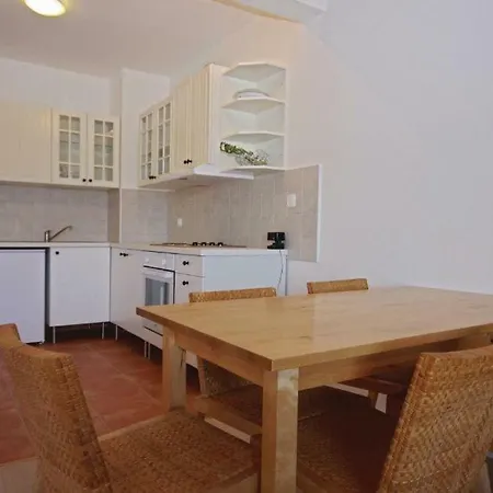 Apt. With Pool And Sea View * Liznjan